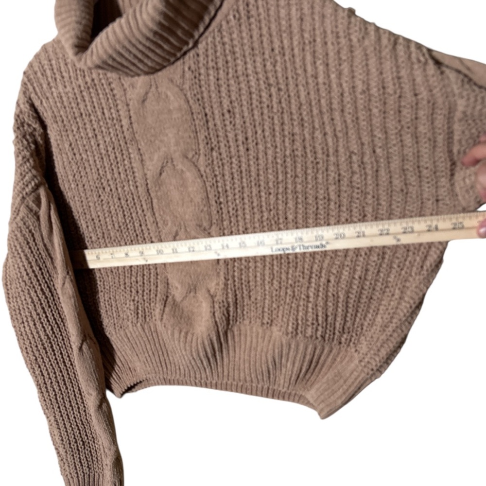 Almost Famous Taupe Cable Knit Turtleneck Sweater,Size XL - Picture 4 of 7